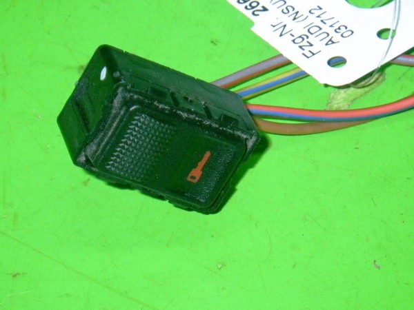 Schalter Zentralverriegelung - AUDI (NSU) A4 (8D2, B5) 1.8 T 8L0962107